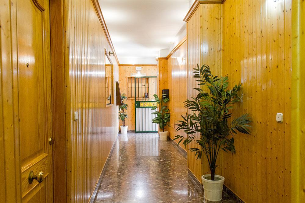 Hostal Sango Sierra De Las Nieves Alozaina Exterior photo